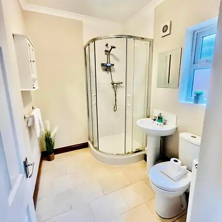 Sycamore With Hot Tub *